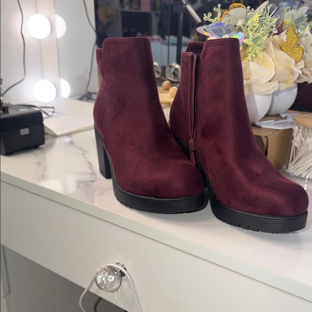 Women’s Burgundy Suede Platform Ankle Boots